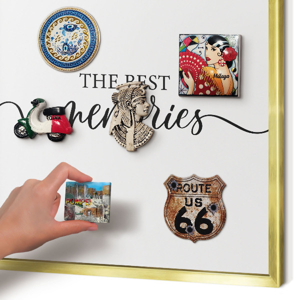 Metalen magneetbord met lijst in het goud Inspirerende herinneringen