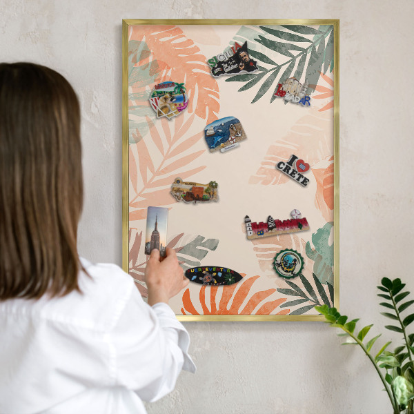 Metalen magneetbord met lijst in het goud Tropische bladeren