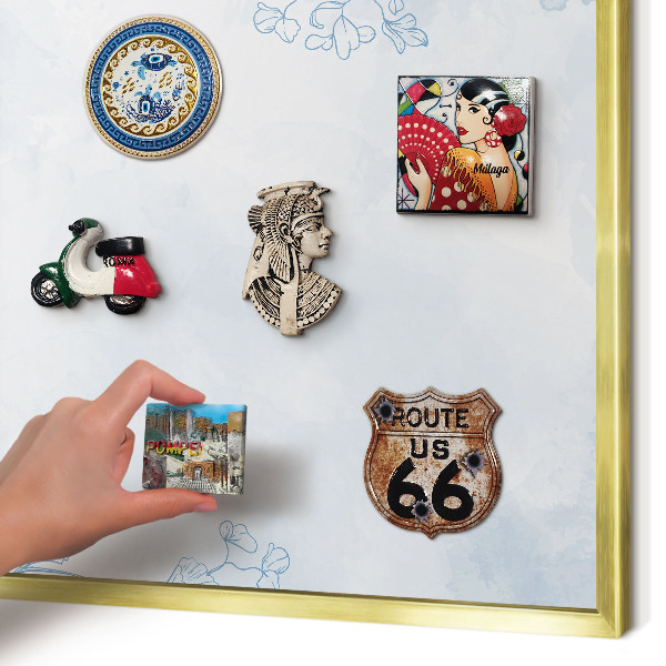 Magnetisch bord voor reismagneten met gouden lijst Bloemrijke elegantie