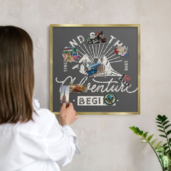 Metalen magneetbord met lijst in het goud Berginscriptie