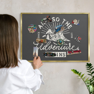 Metalen magneetbord met lijst in het goud Berginscriptie