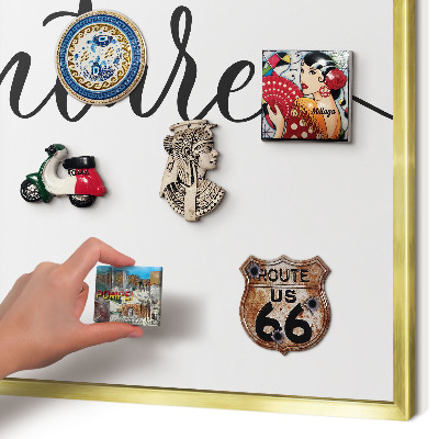 Metalen magneetbord met lijst in het goud Avontuur geschreven