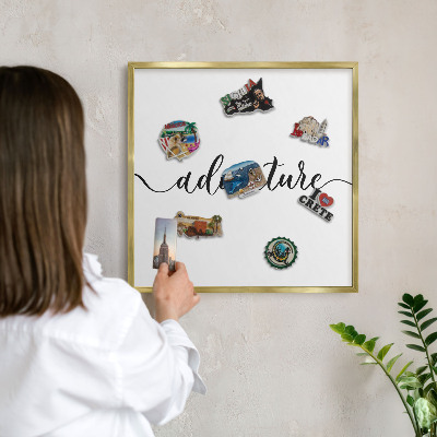 Metalen magneetbord met lijst in het goud Avontuur geschreven