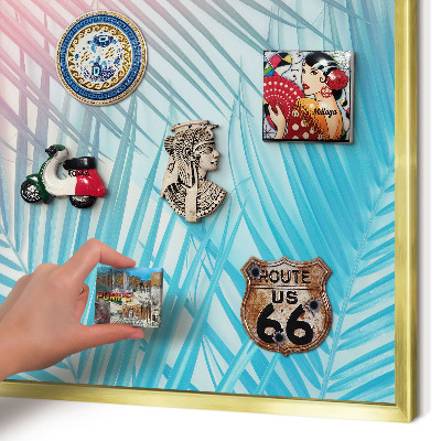 Metalen magneetbord met lijst in het goud Tropische elegantie