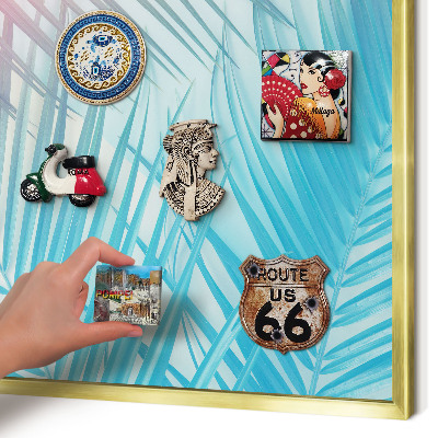 Metalen magneetbord met lijst in het goud Tropische elegantie