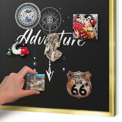 Metalen magneetbord met lijst in het goud Avontuur wacht.