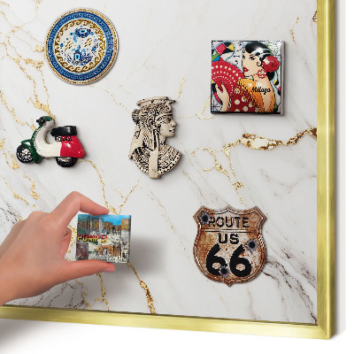 Magnetisch bord voor reismagneten met gouden lijst Marmeren elegantie