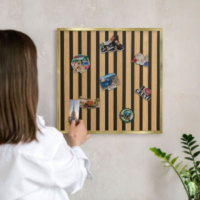 Magnetisch bord voor reismagneten met gouden lijst Houten ritmes
