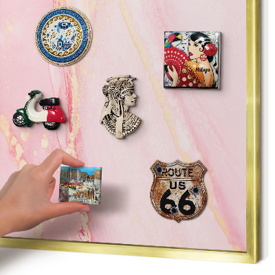 Metalen magneetbord met lijst in het goud Roze elegantie