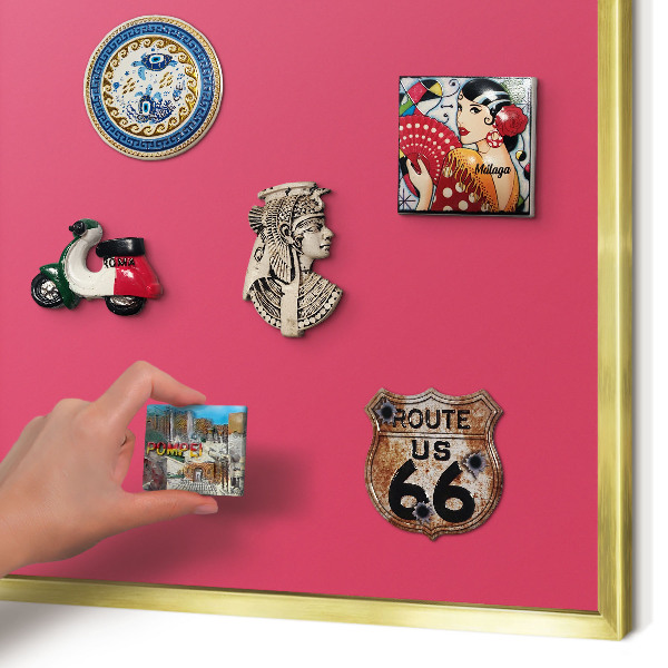 Metalen magneetbord met lijst in het goud Energie roze