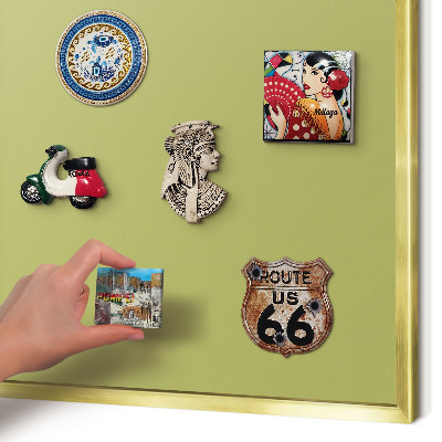 Metalen magneetbord met lijst in het goud Groene vintage