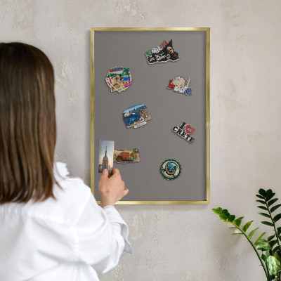 Metalen magneetbord met lijst in het goud Donkergrijs