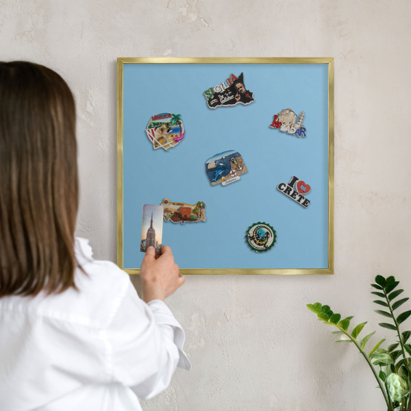 Metalen magneetbord met lijst in het goud Blauwe kleur