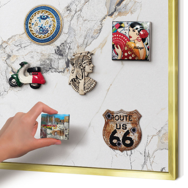 Magnetisch bord voor reismagneten met gouden lijst Marmereffect