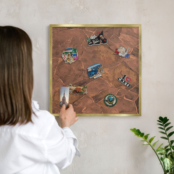 Magnetisch bord voor reismagneten met gouden lijst Stenen constructie
