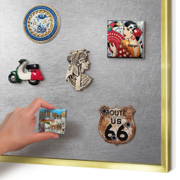 Metalen magneetbord met lijst in het goud Metaalachtig oppervlak