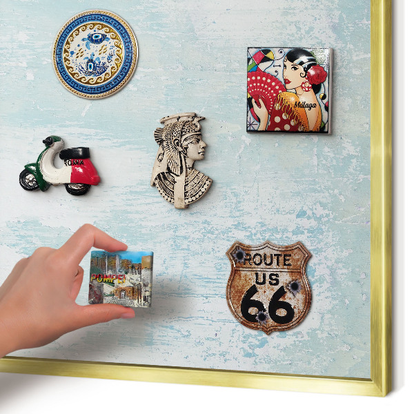 Metalen magneetbord met lijst in het goud Pastelkleurige schaafwonden