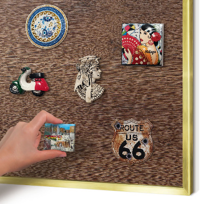 Metalen magneetbord met lijst in het goud Bruin hout