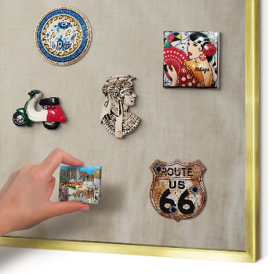 Metalen magneetbord met lijst in het goud Beige rustig