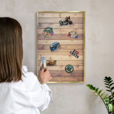 Magnetisch bord voor reismagneten met gouden lijst Houten planken