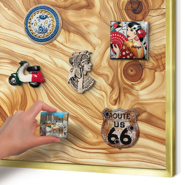 Metalen magneetbord met lijst in het goud Houtstructuur