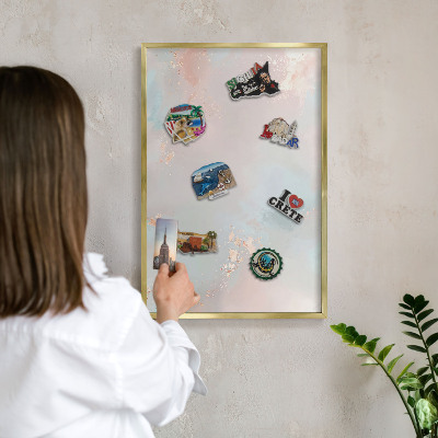Metalen magneetbord met lijst in het goud Pastel harmonie