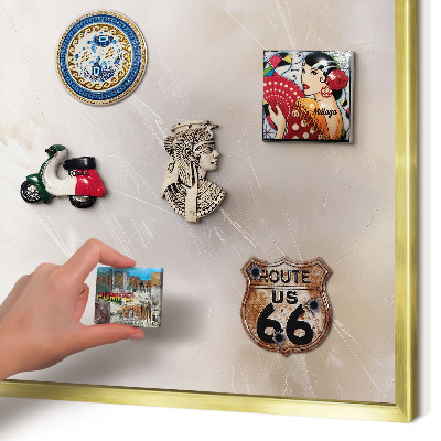 Magnetisch bord voor reismagneten met gouden lijst Zachte lichtheid