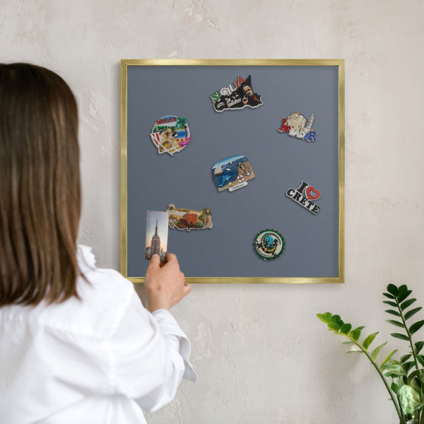 Metalen magneetbord met lijst in het goud Koelgrijs