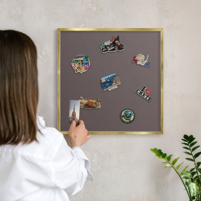 Magnetisch bord voor reismagneten met gouden lijst Vervaagd bruin
