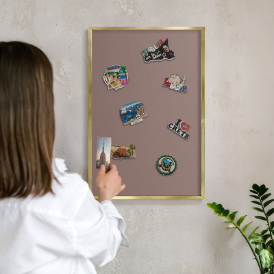 Magnetisch bord voor reismagneten met gouden lijst Pastelbruin
