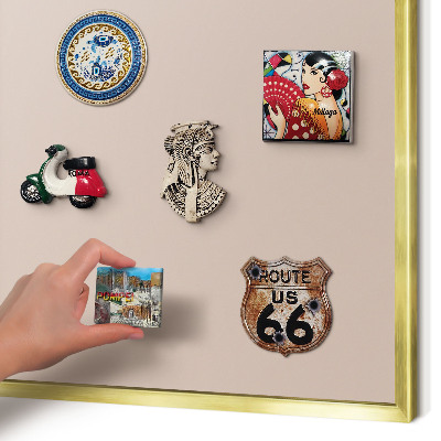 Metalen magneetbord met lijst in het goud Beige roze
