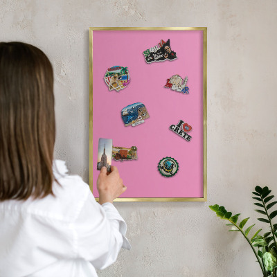 Magnetisch bord voor reismagneten met gouden lijst Koel roze
