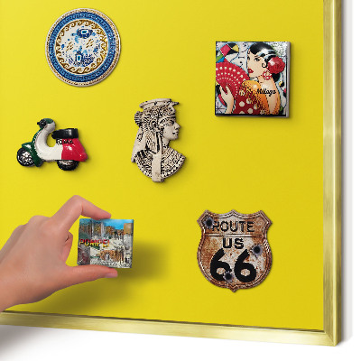 Metalen magneetbord met lijst in het goud Intens geel