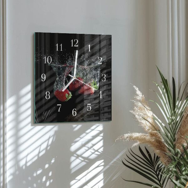 Vierkante glazen klok Aardbeien