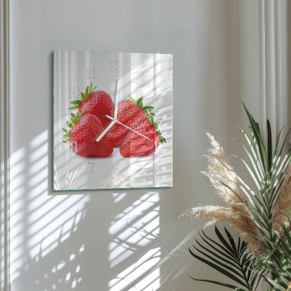 Vierkante glazen klok Aardbeien