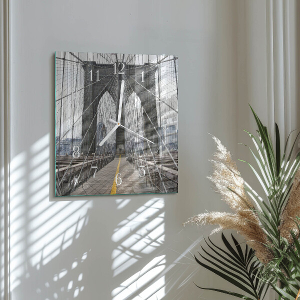 Vierkante glazen klok Brooklynbrug