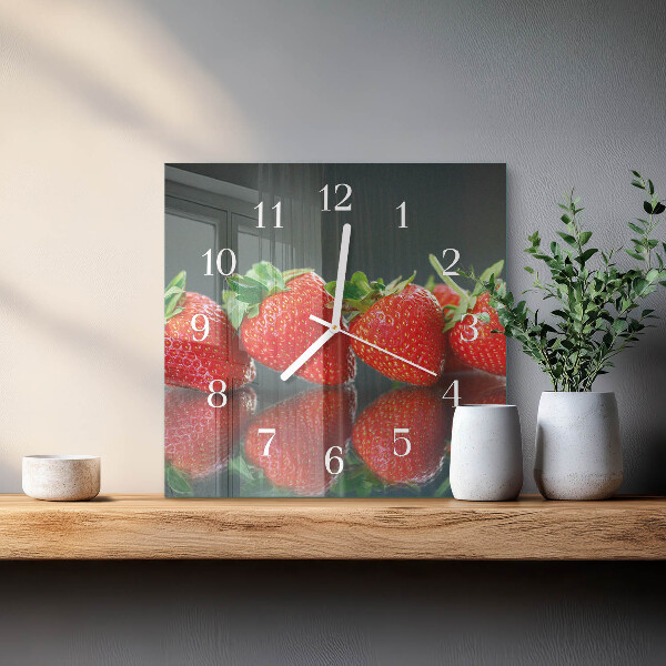 Vierkante glazen klok Aardbeien