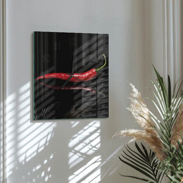Vierkante glazen wandklok Chilipeper