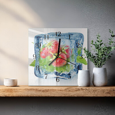 Vierkante glazen wandklok Aardbeienijs