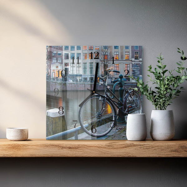 Vierkante glazen wandklok Fiets