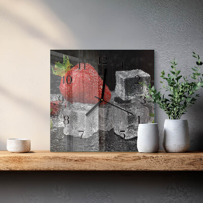 Vierkante glazen wandklok Aardbeienijs