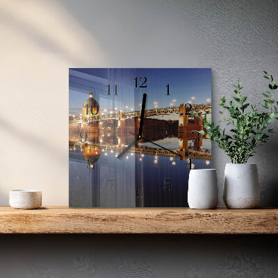 Vierkante glazen wandklok Rivierbrug
