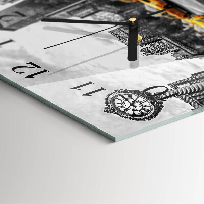 Vierkante glazen wandklok Taxi