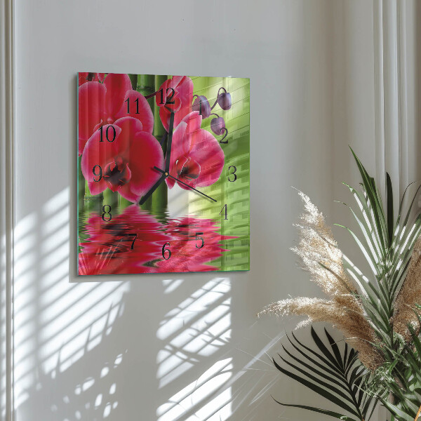 Vierkante glazen wandklok Orchidee