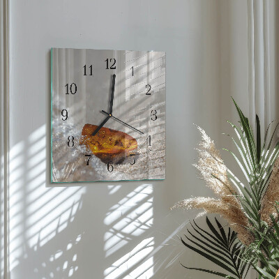 Vierkante glazen wandklok Amber