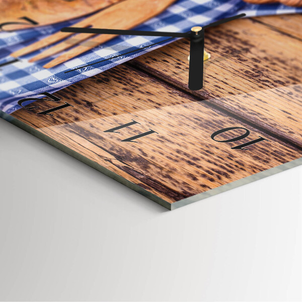Vierkante glazen wandklok Houten en bestek