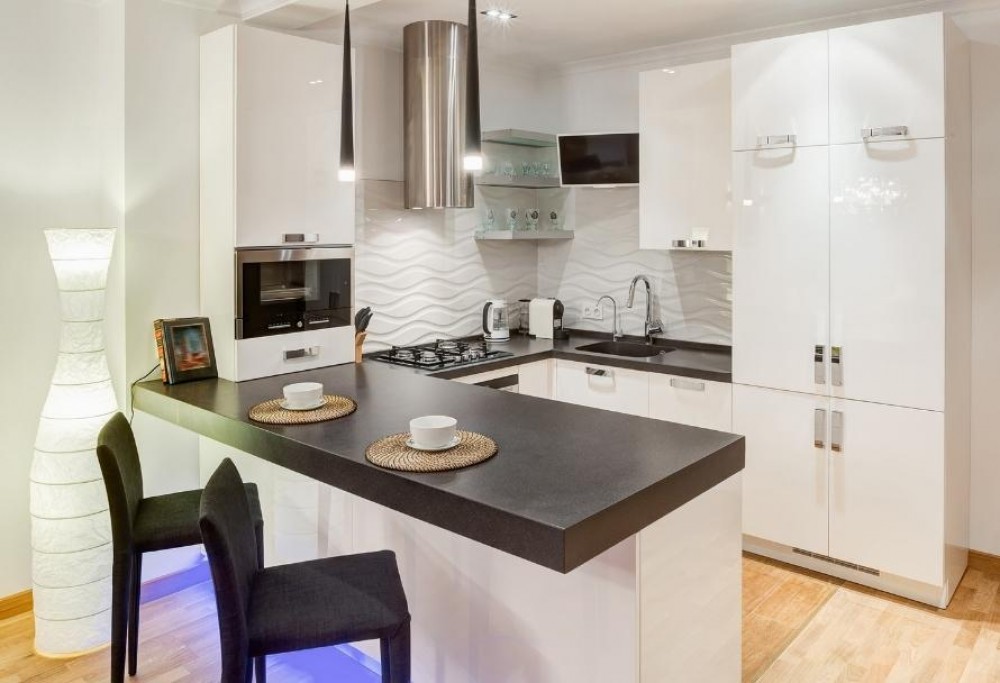 Zwart-witte keuken - ideeën